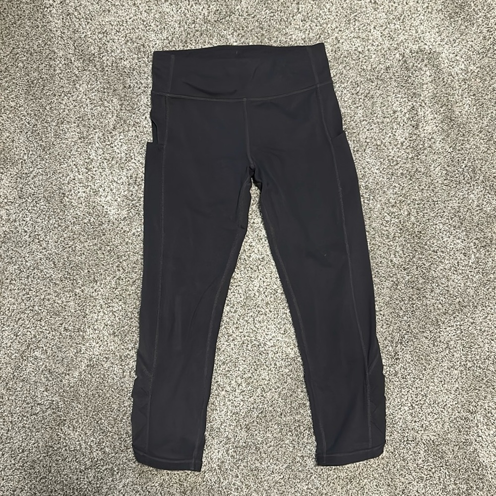 Eggplant/purple Athleta capris leggings